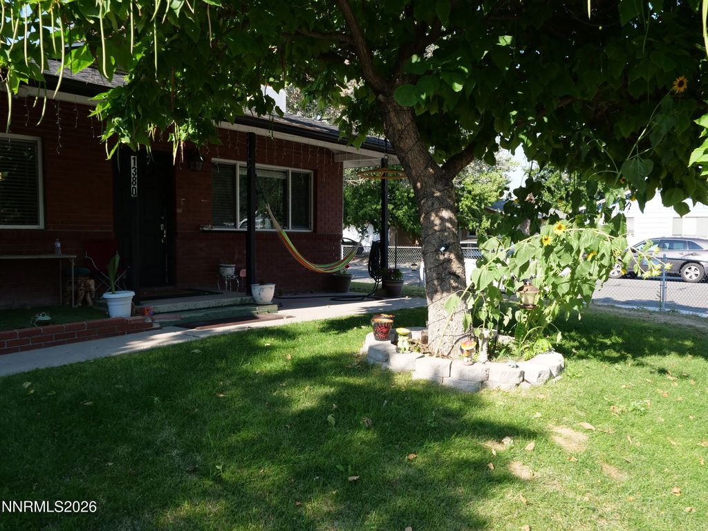 1380 Jerry Lane, Carson City