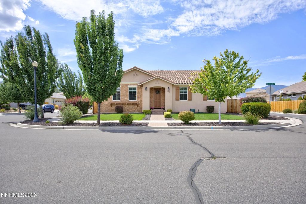 1752 Bella Casa Drive, Minden