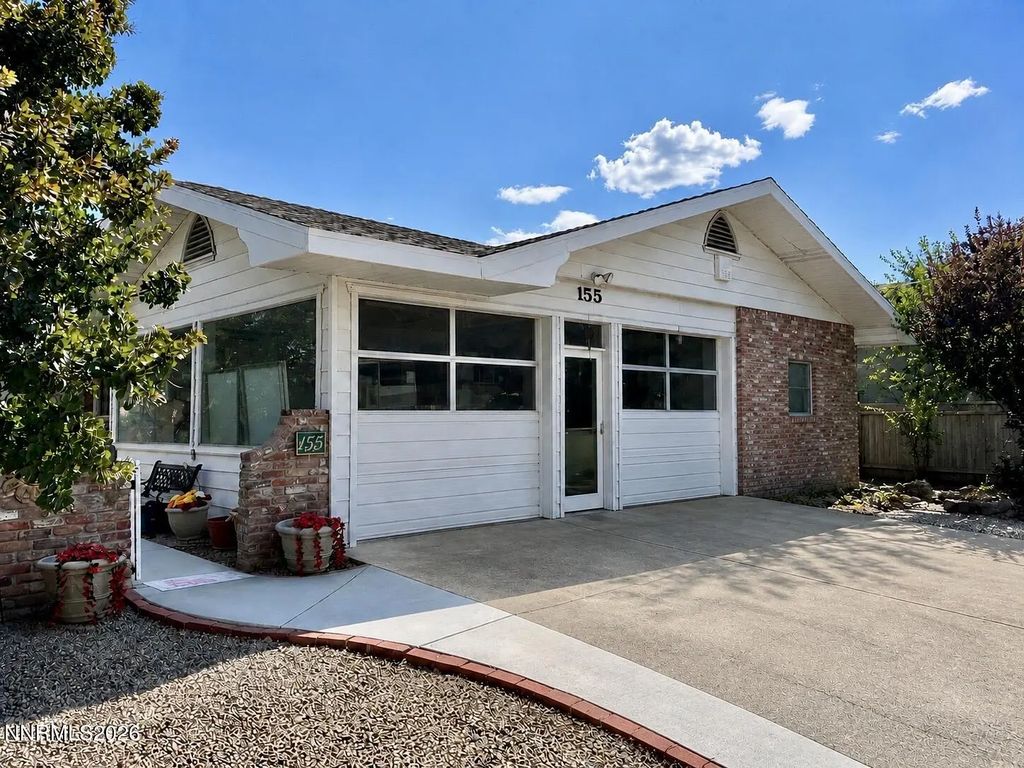 155 W National Avenue, Winnemucca