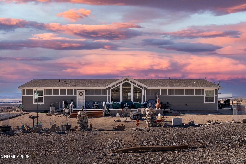 12710 Carson Drive, Lovelock