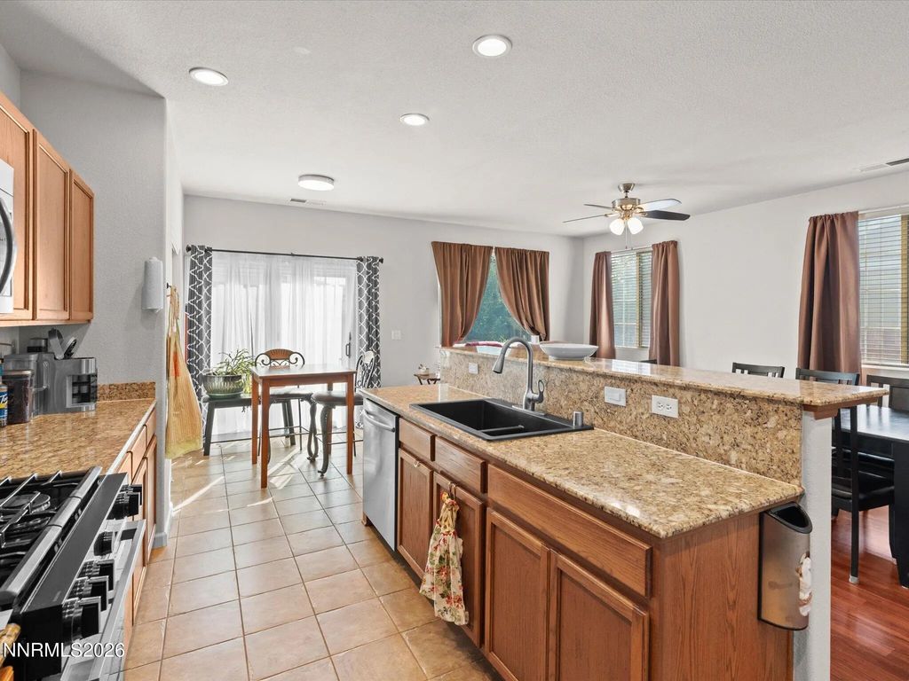 9045 Andraste Way, Reno