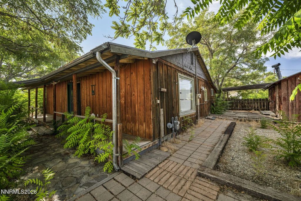 350 Ziller Way, Dayton