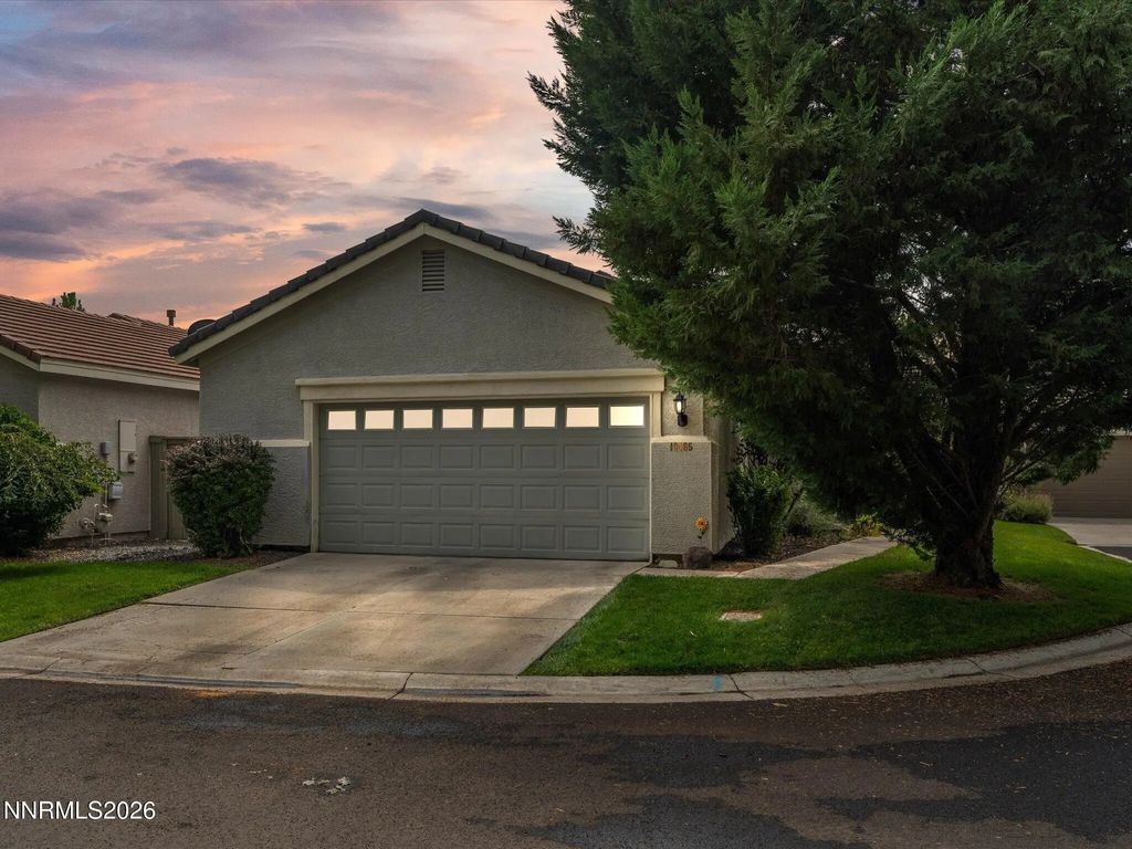 10465 Summershade Lane, Reno