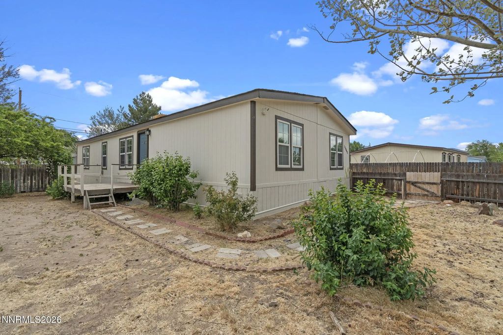 17880 Blackbird Drive, Reno