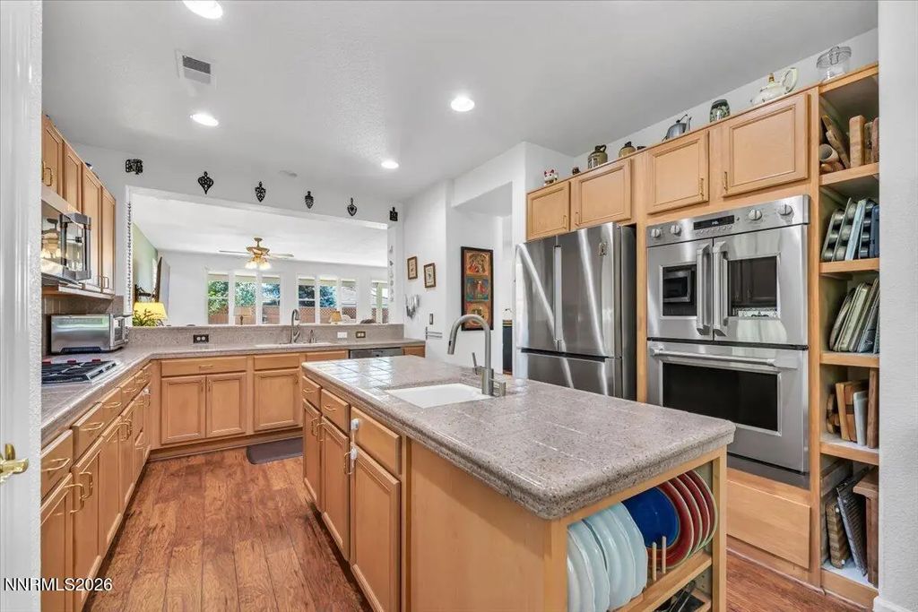 2099 Avella Drive, Sparks
