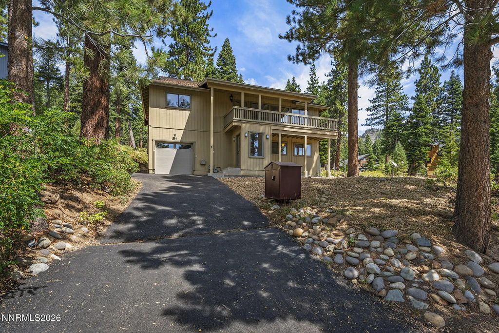 304 Laura Court, Incline Village