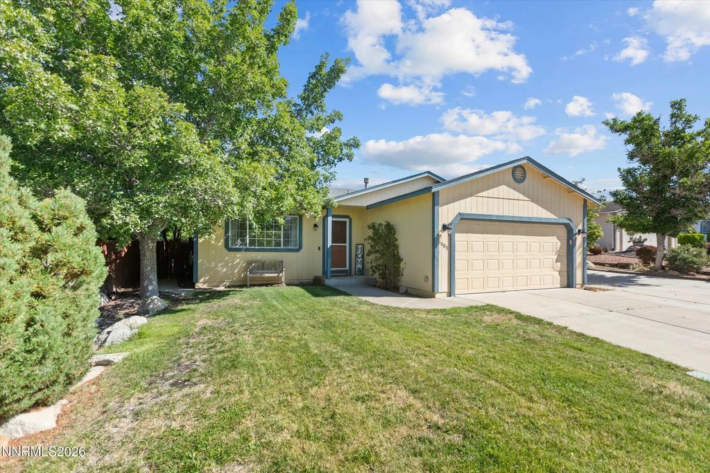 5485 Trapper Court, Sun Valley