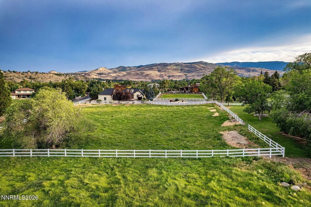 120 Juniper Hill Road, Reno