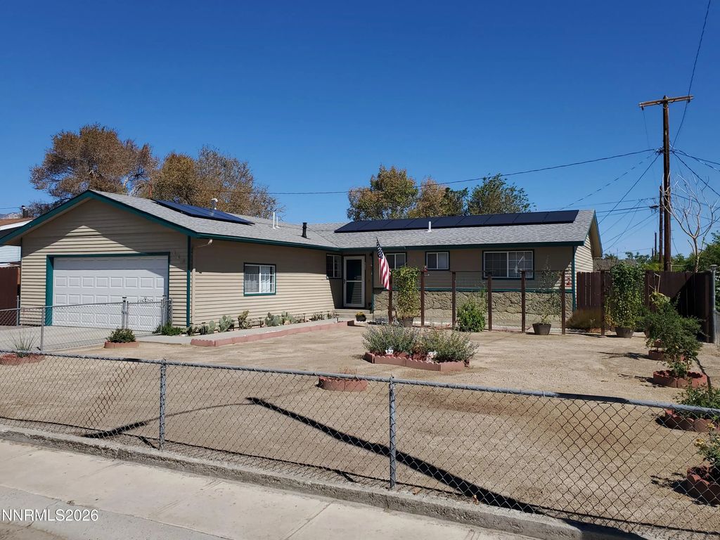 103 W 3rd Street, Hawthorne