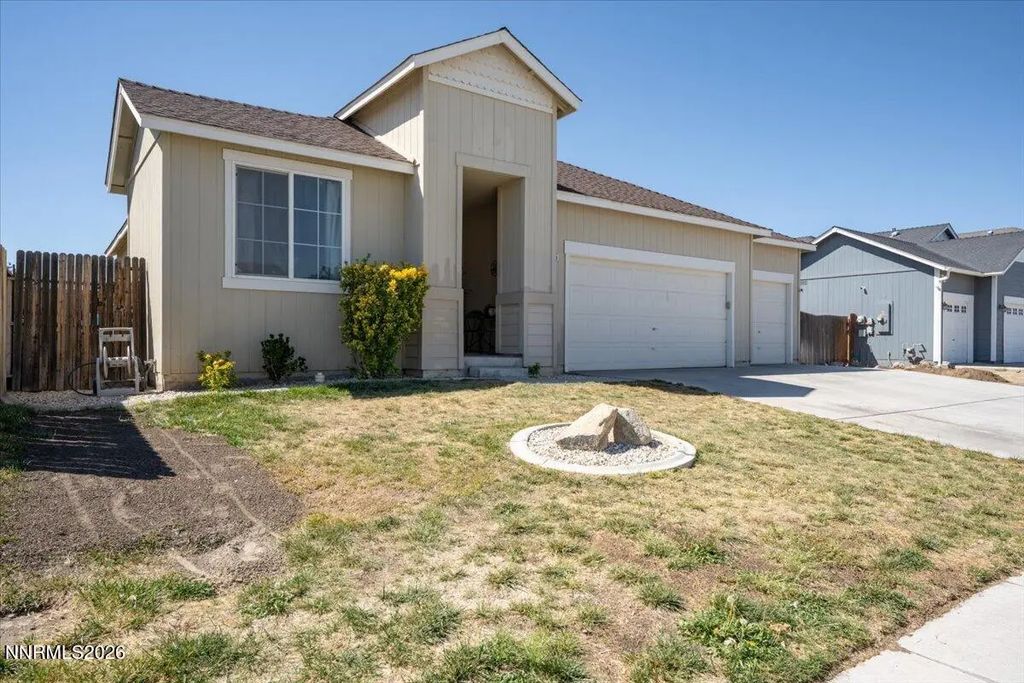 1475 Mountain Rose Drive, Fernley