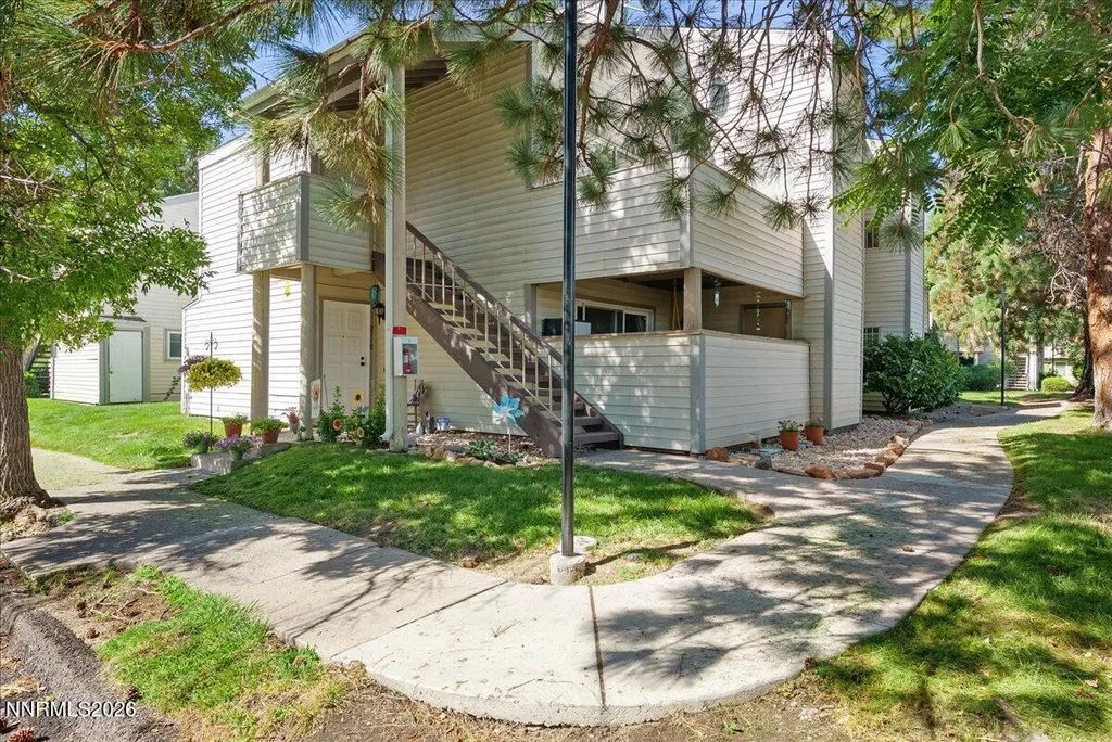 2118 Roundhouse Road, Sparks