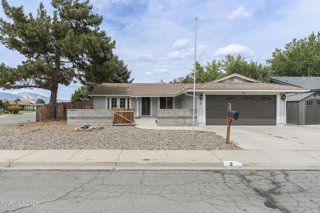 2 Hazelwood Court, Carson City
