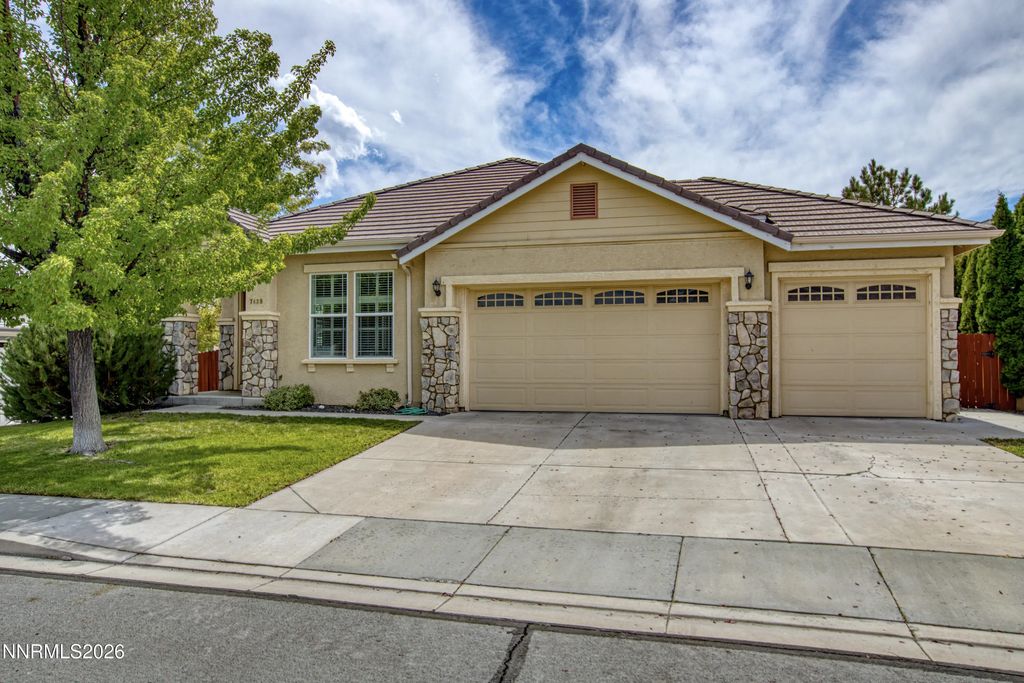 7439 Minkler Court, Sparks