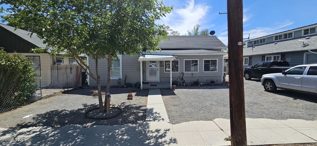 485 13th Street, Lovelock