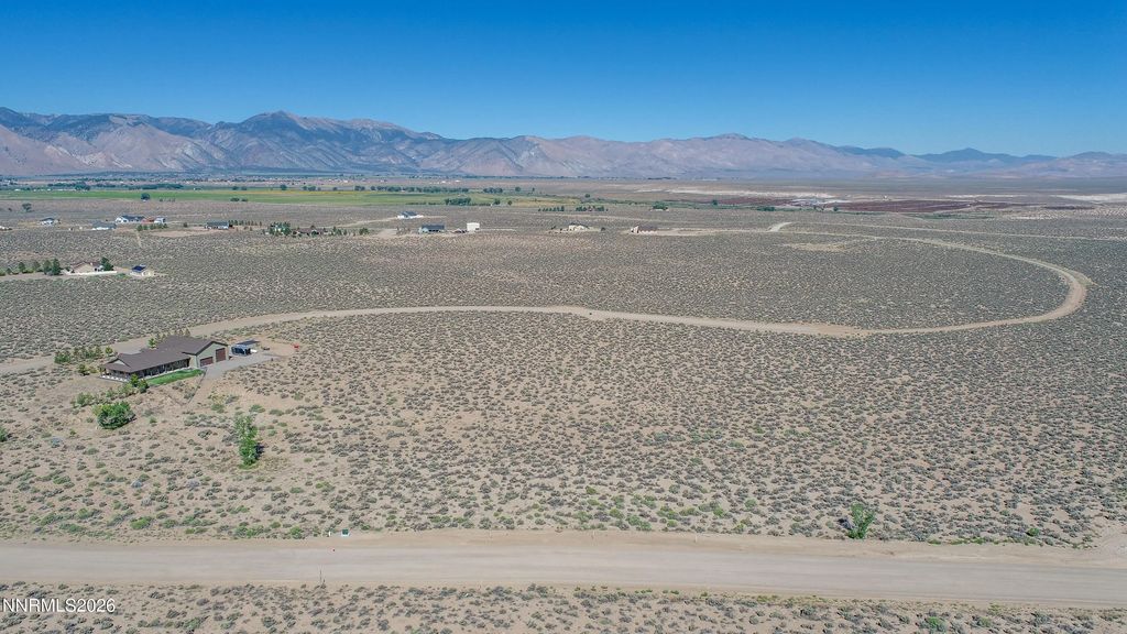 210 W Sierra View Drive, Smith Valley