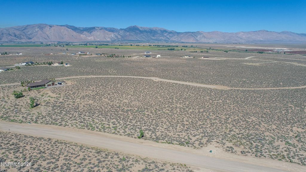 220 W Sierra View Drive, Smith Valley