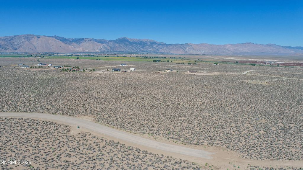 221 W Sierra View Drive, Smith Valley