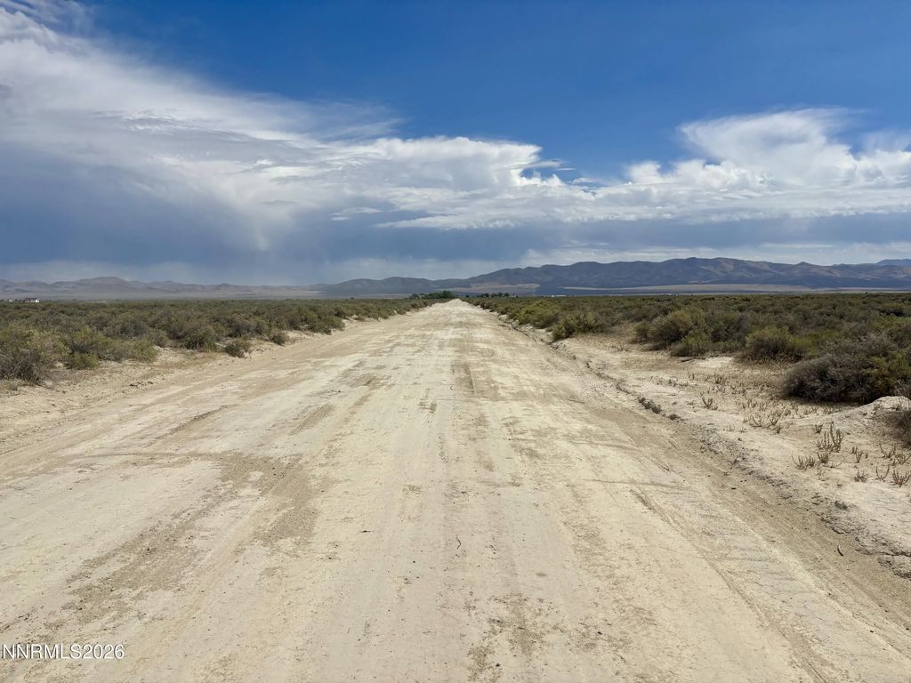 6700 Cheyenne Drive, Winnemucca