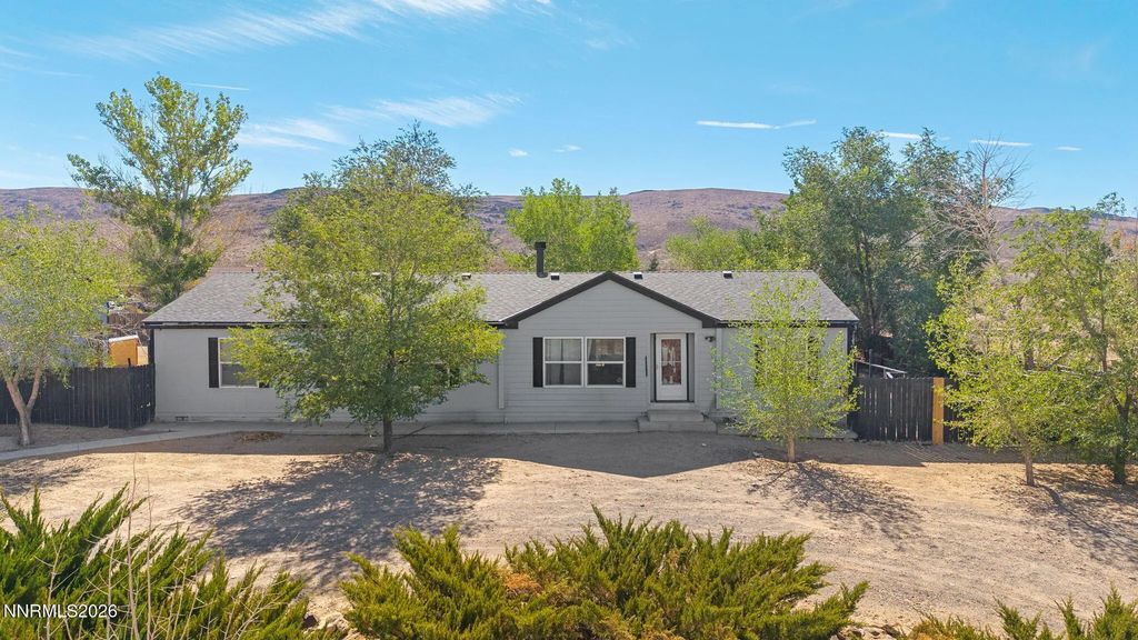 8115 Tahoe Avenue, Stagecoach