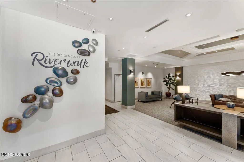 200 W 2nd Street Apt 412, Reno