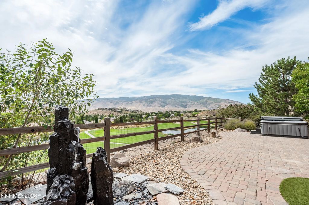 2290 Ridge Field Trail, Reno