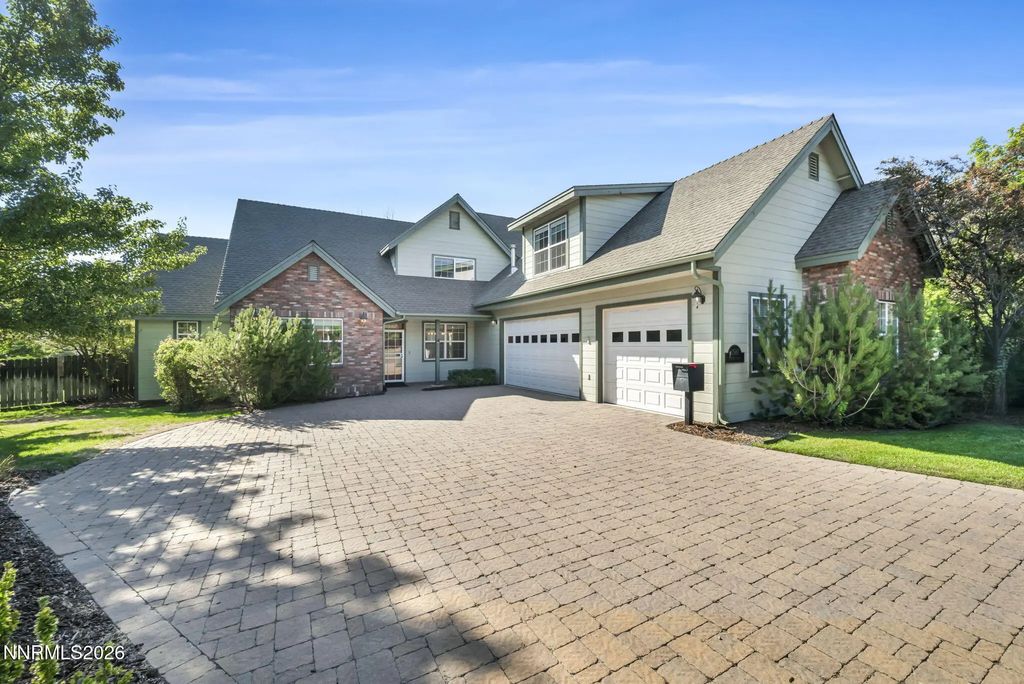 1581 Pinoak Lane, Carson City