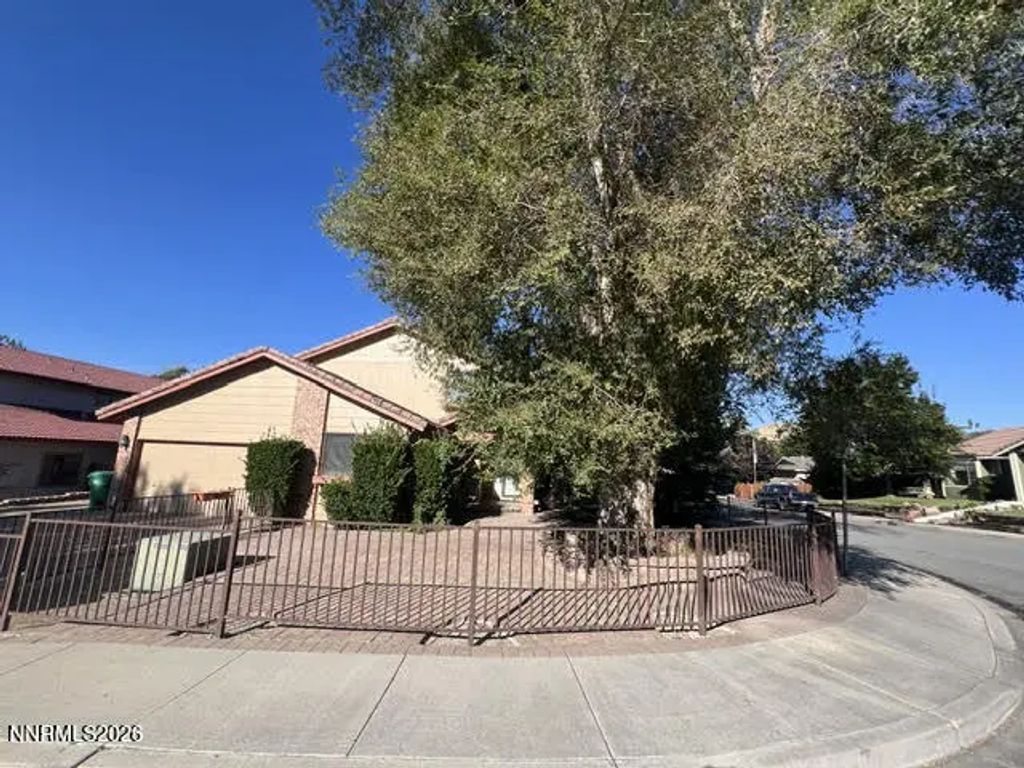 3475 Rocky Ridge Boulevard, Sparks