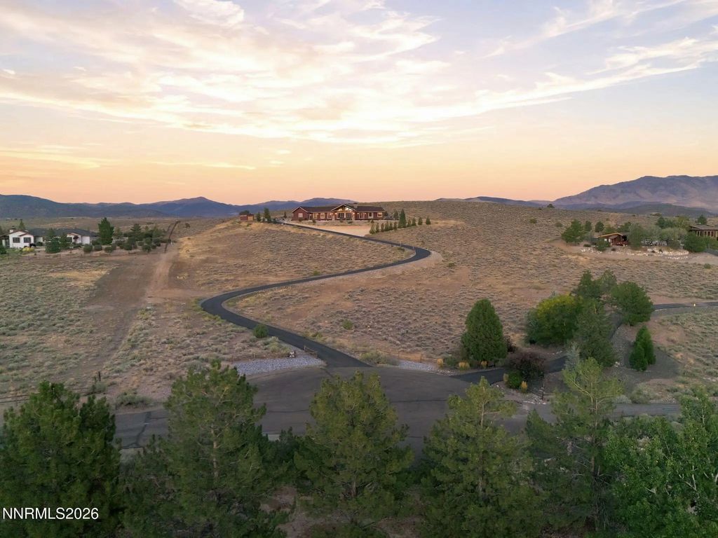 1391 Hawkins Peak Court, Gardnerville