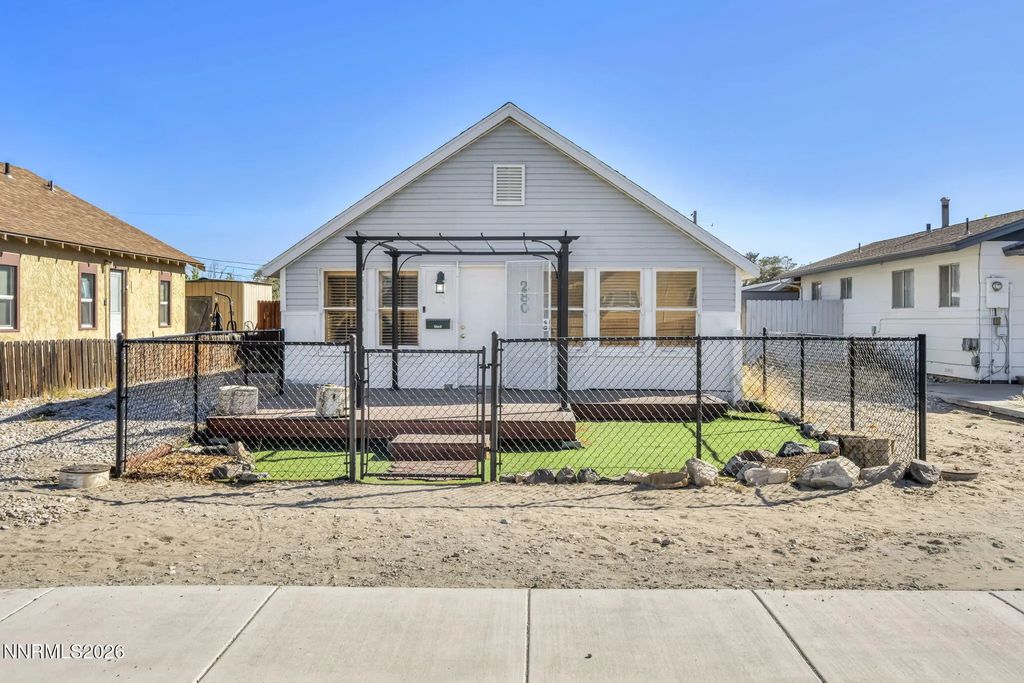 280 E Front Street, Fallon