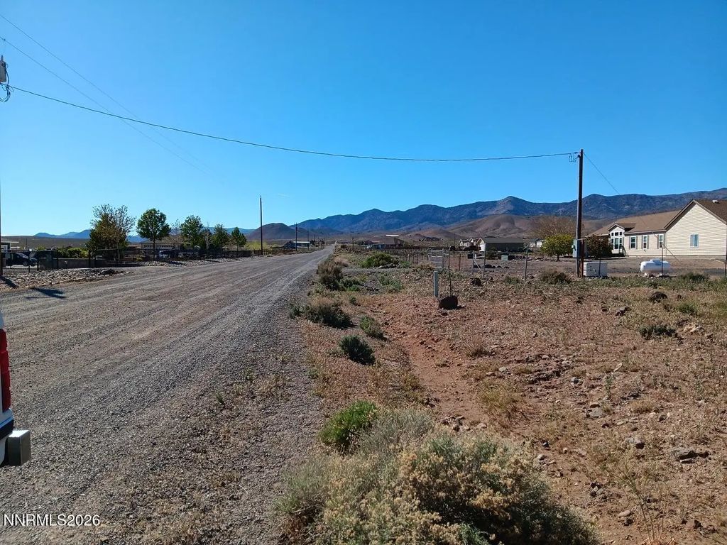12460 Seneca Road, Stagecoach