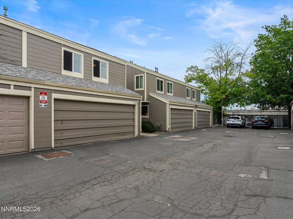 1553 Steven Court, Sparks