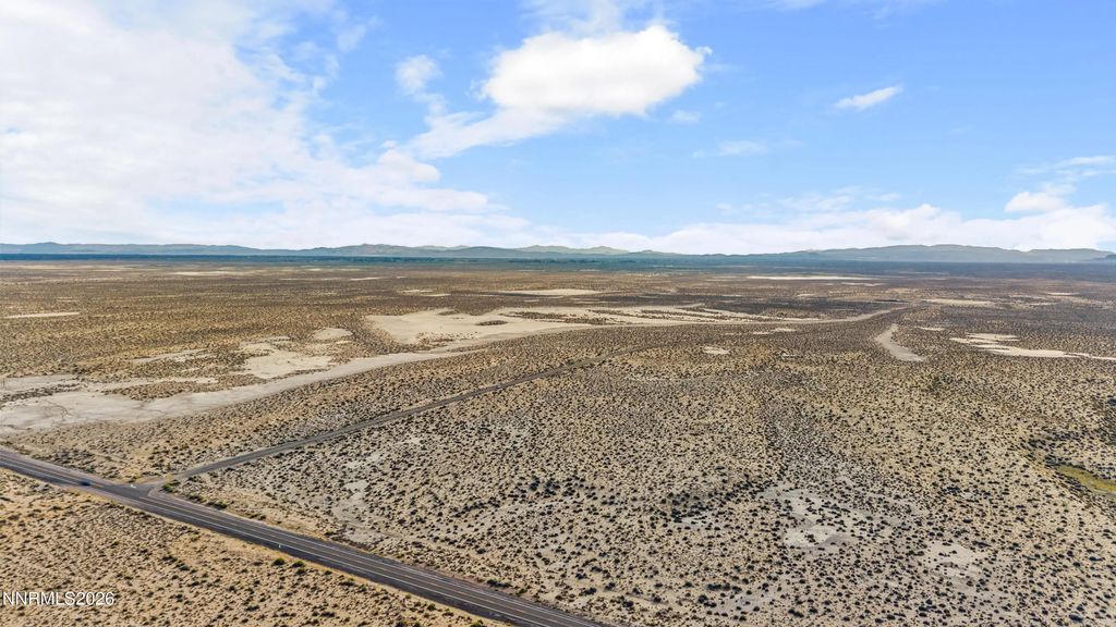 009-371-30 Lovelock Highway, Fallon