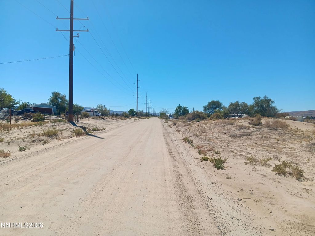 4195 Angel Avenue, Silver Springs
