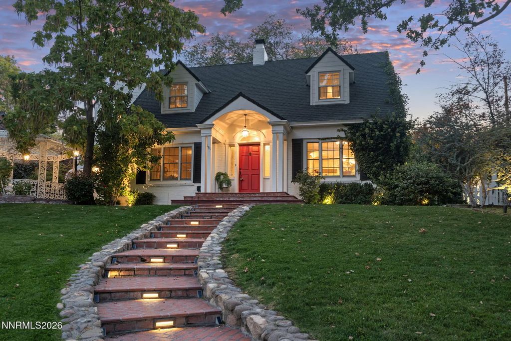 131 Mark Twain Avenue, Reno
