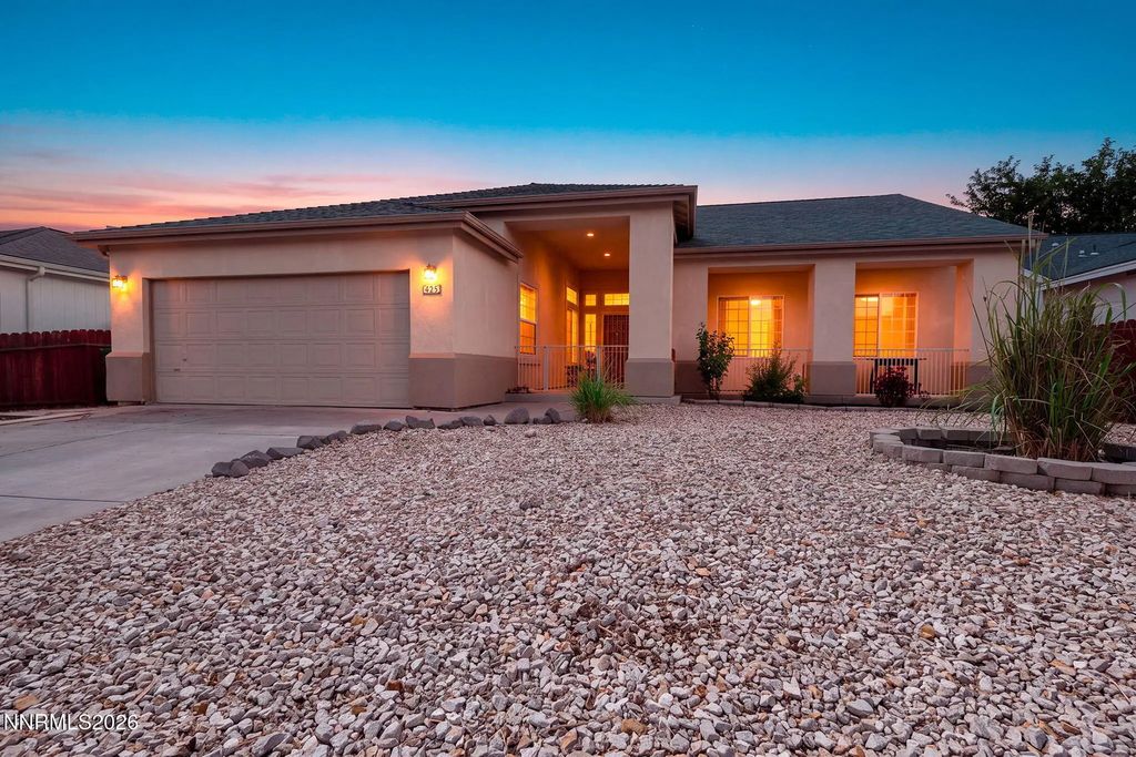 425 Crosswinds Drive, Dayton