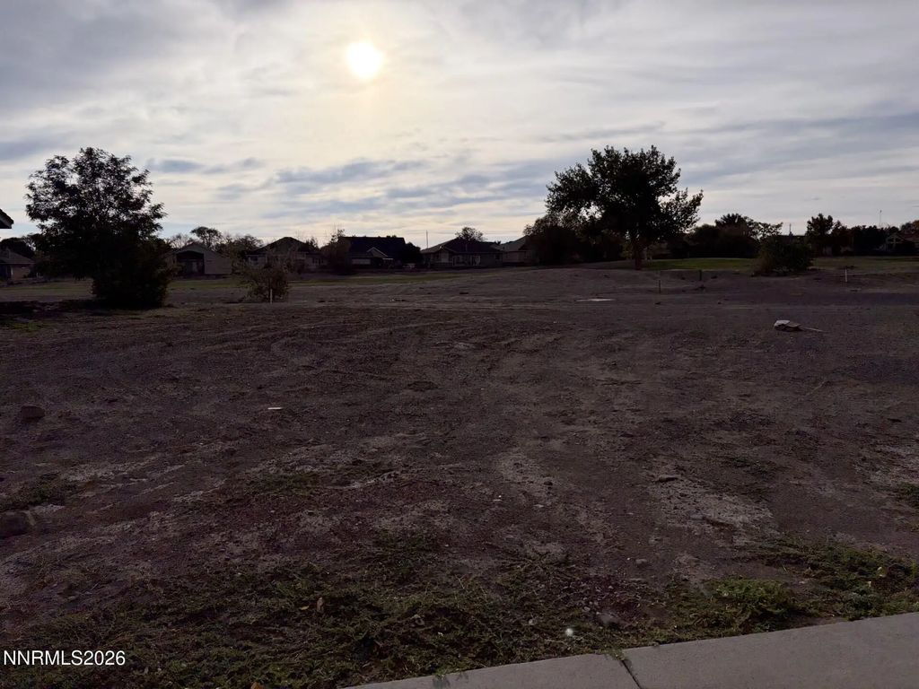 408 Dog Leg Drive, Fernley