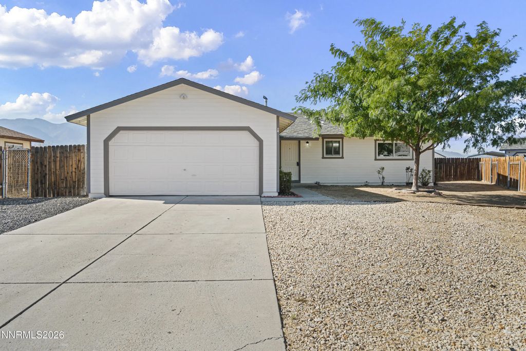 517 Yellow Jacket Road, Dayton