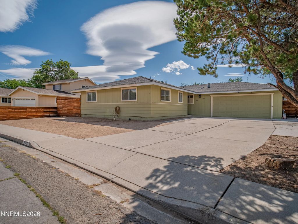 2816 Gillis Way, Carson City