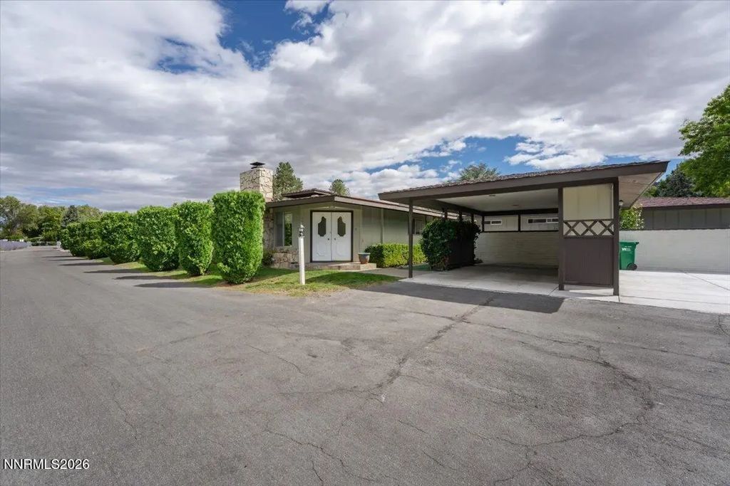 3453 E Hidden Valley Drive, Reno