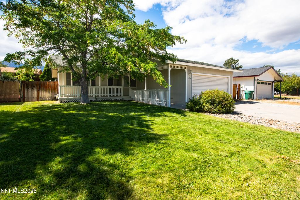 3338 Somerset Way, Carson City