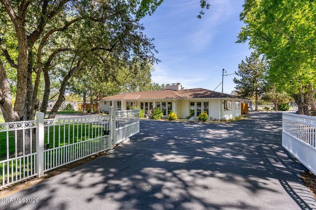 990 Del Monte Lane, Reno