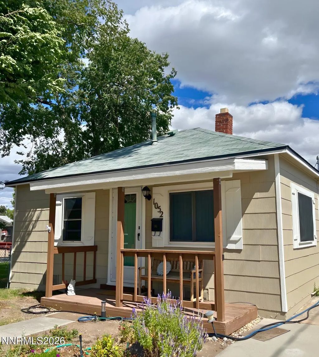 1052 20th Street, Sparks