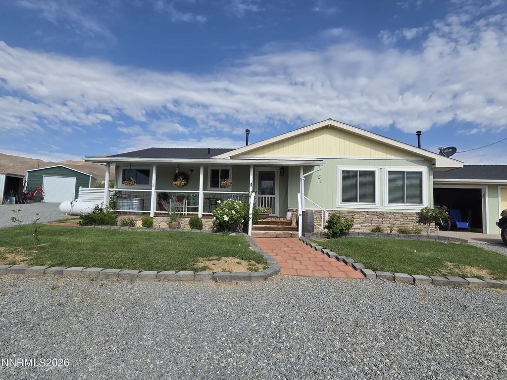 51 Locust Drive, Yerington
