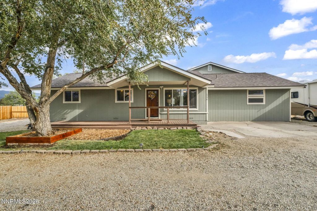 1346 Stephanie Way, Minden