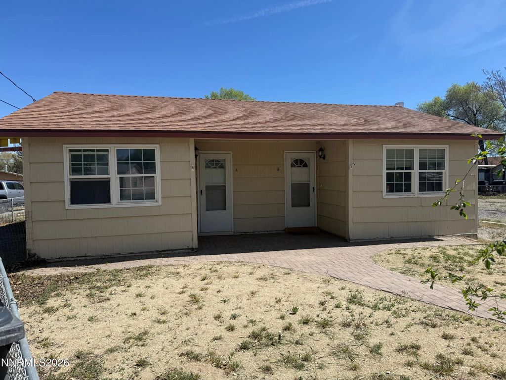 1370 Dartmouth Avenue A, Lovelock
