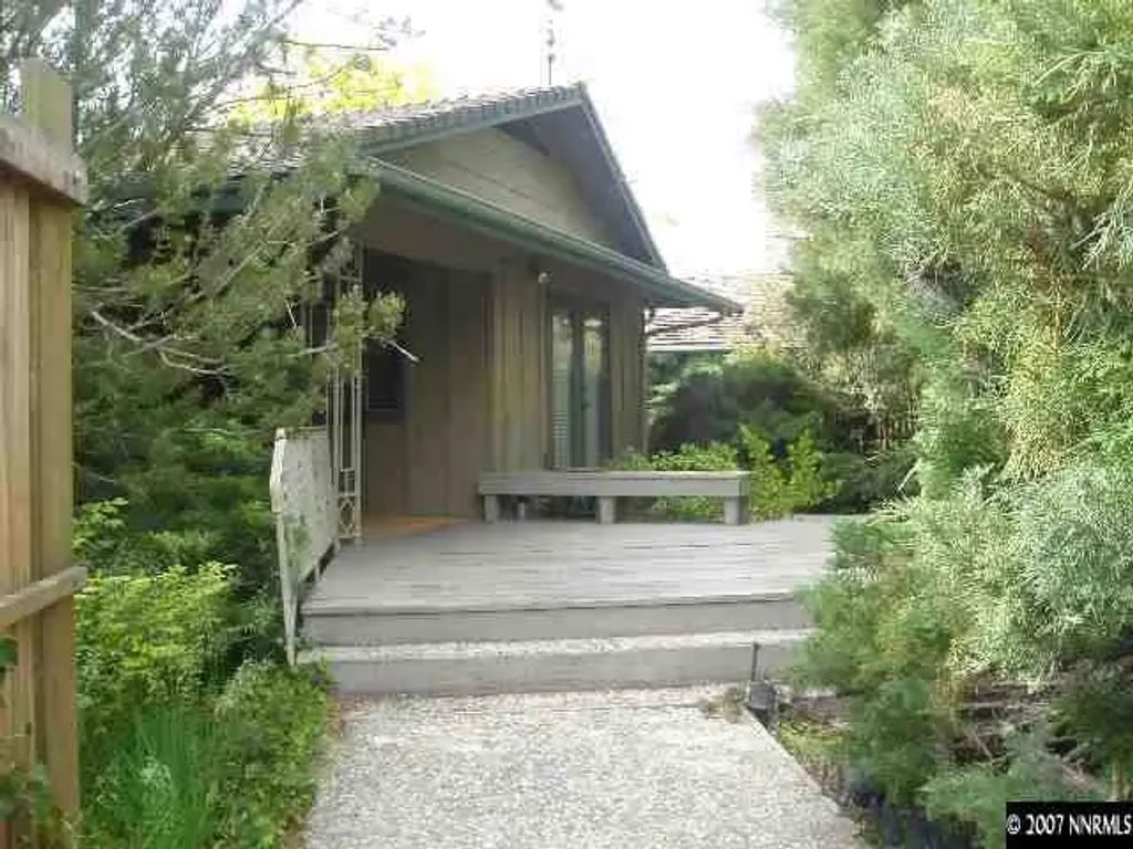 2325 Homestead Place, Reno
