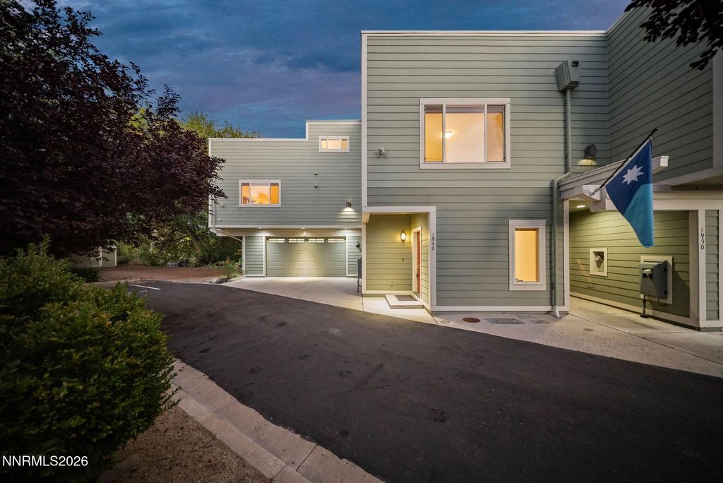 1940 Dickerson Road, Reno