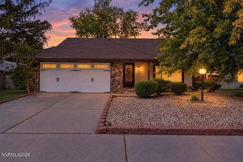 2580 Meadowbrook Lane, Carson City