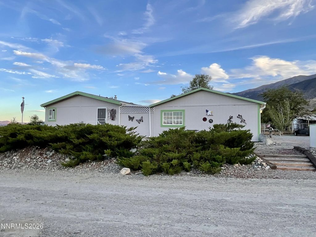 272 Lucille Drive, Walker Lake