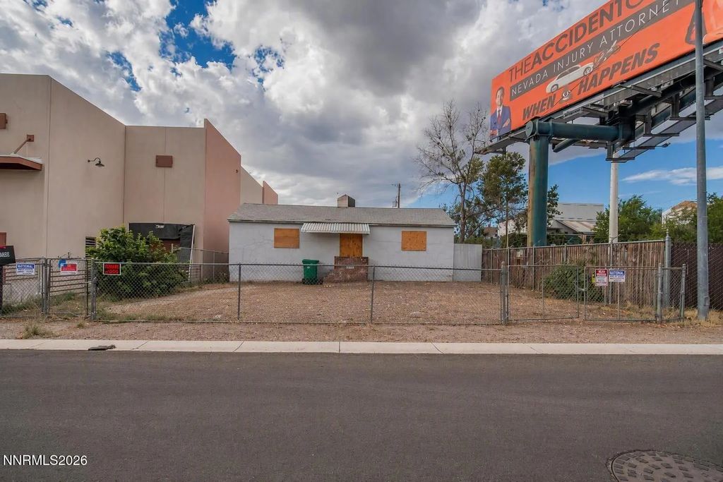 1939 Pacific Avenue, Sparks